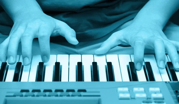 Piano Underscores For Worship